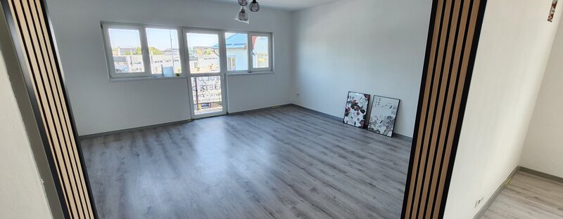 Berceni, intersectie Aparatori, stradal vizibil, intreg etaj 1,